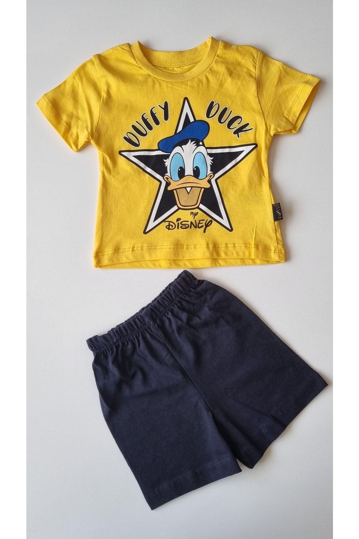 Erkek Çocuk Daffy Duck Baskılı Short & T- Shirt 2’li Yazlık Takım-sarı SARI 3 Yaş Erkek
